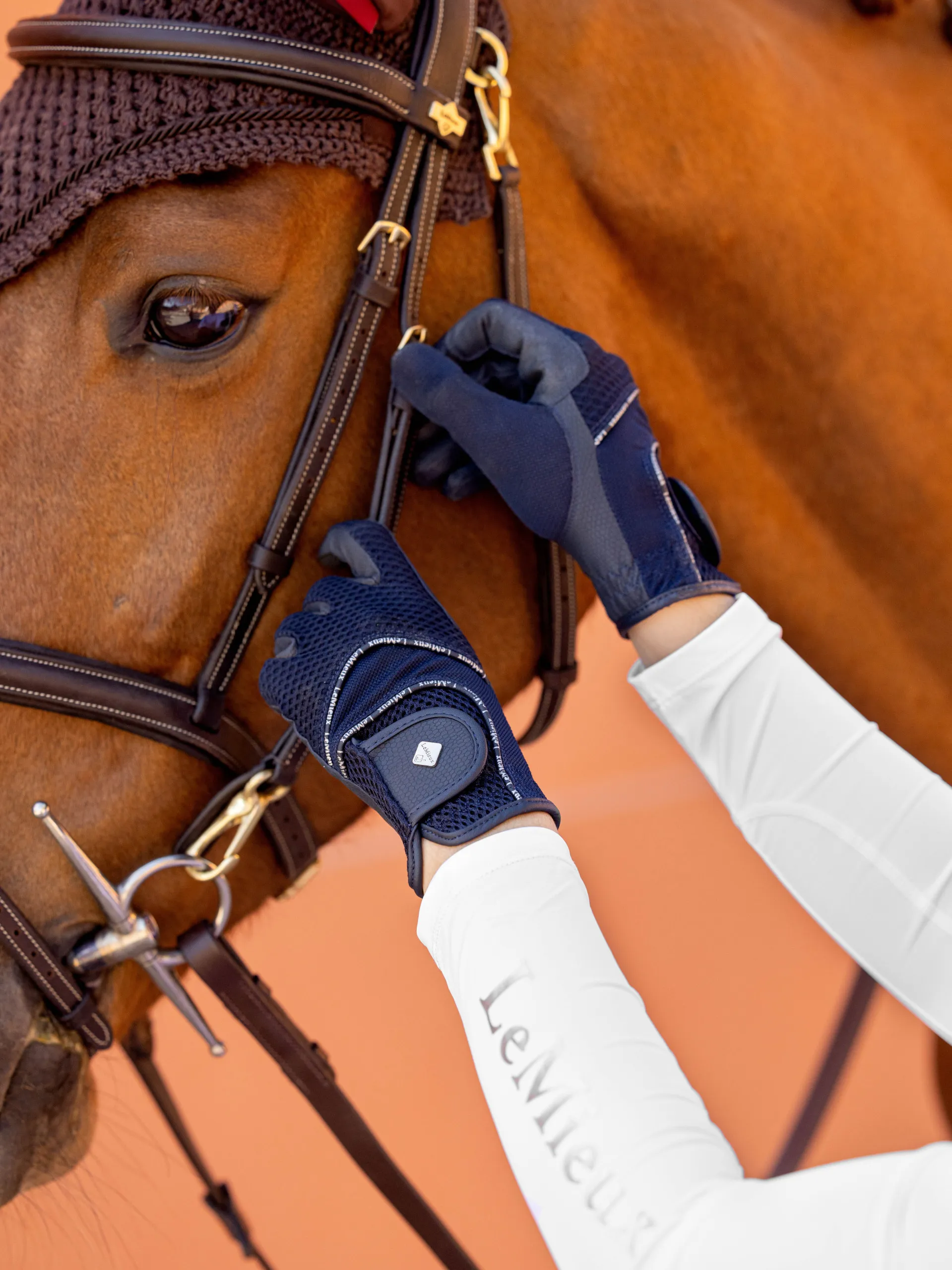 Achetez les Gants d'équitation LeMieux 3D Mesh - Confortables et respirants