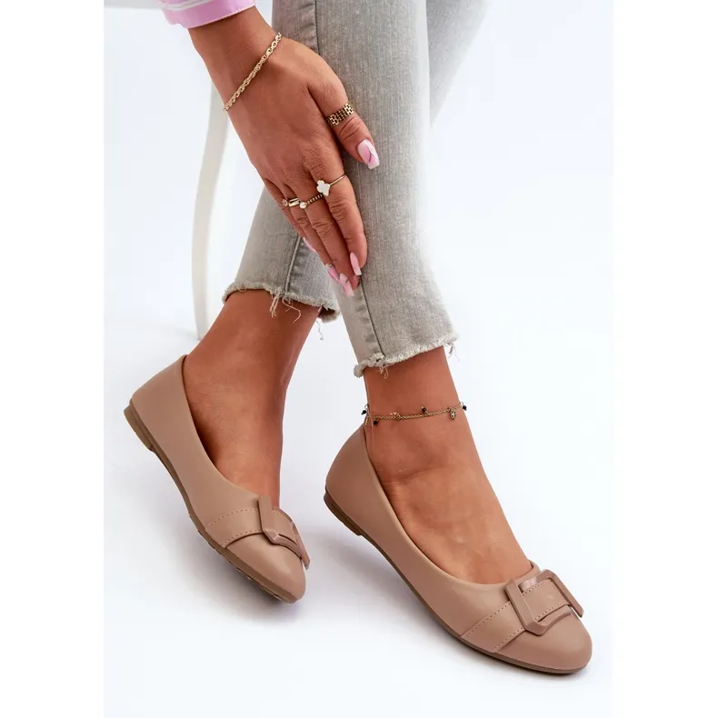 Ballerines en cuir écologique avec ceinture et décoration, beige foncé Cadwenla