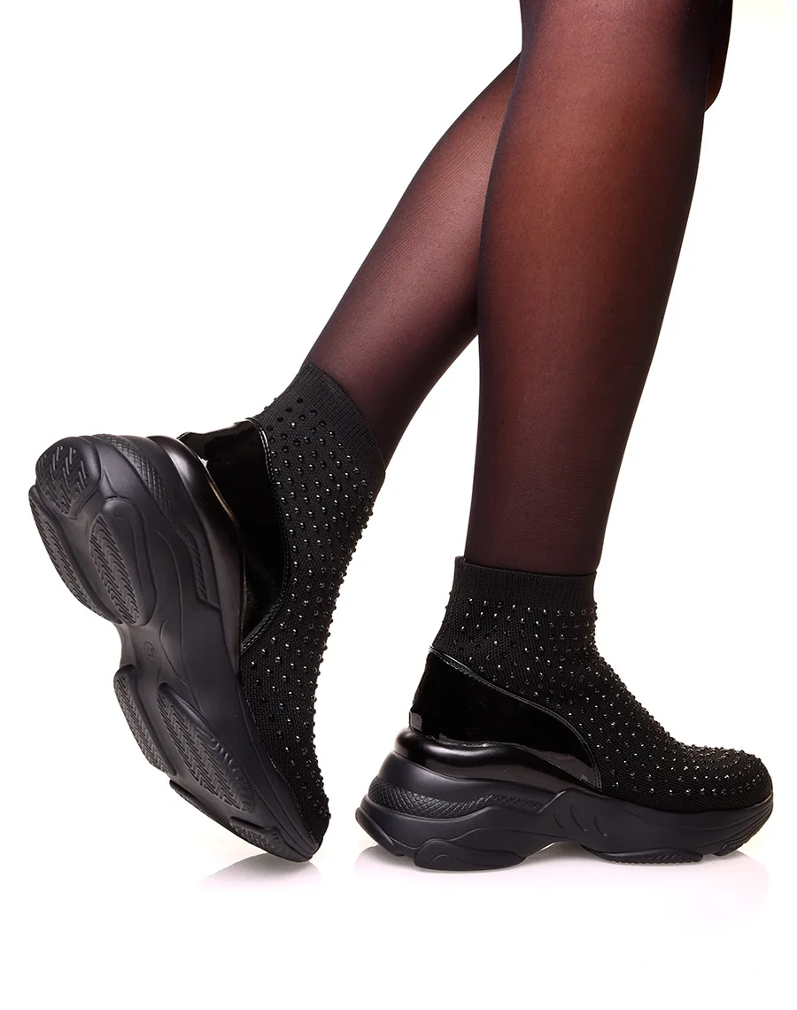 Baskets noires en forme de chaussette ajourées de perles