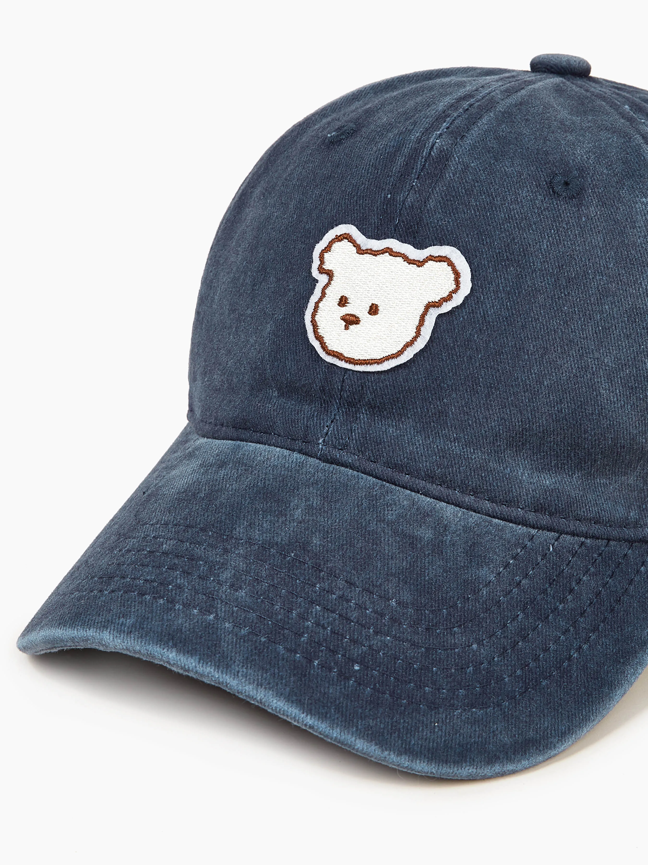 Casquette de baseball brodée d'un ours