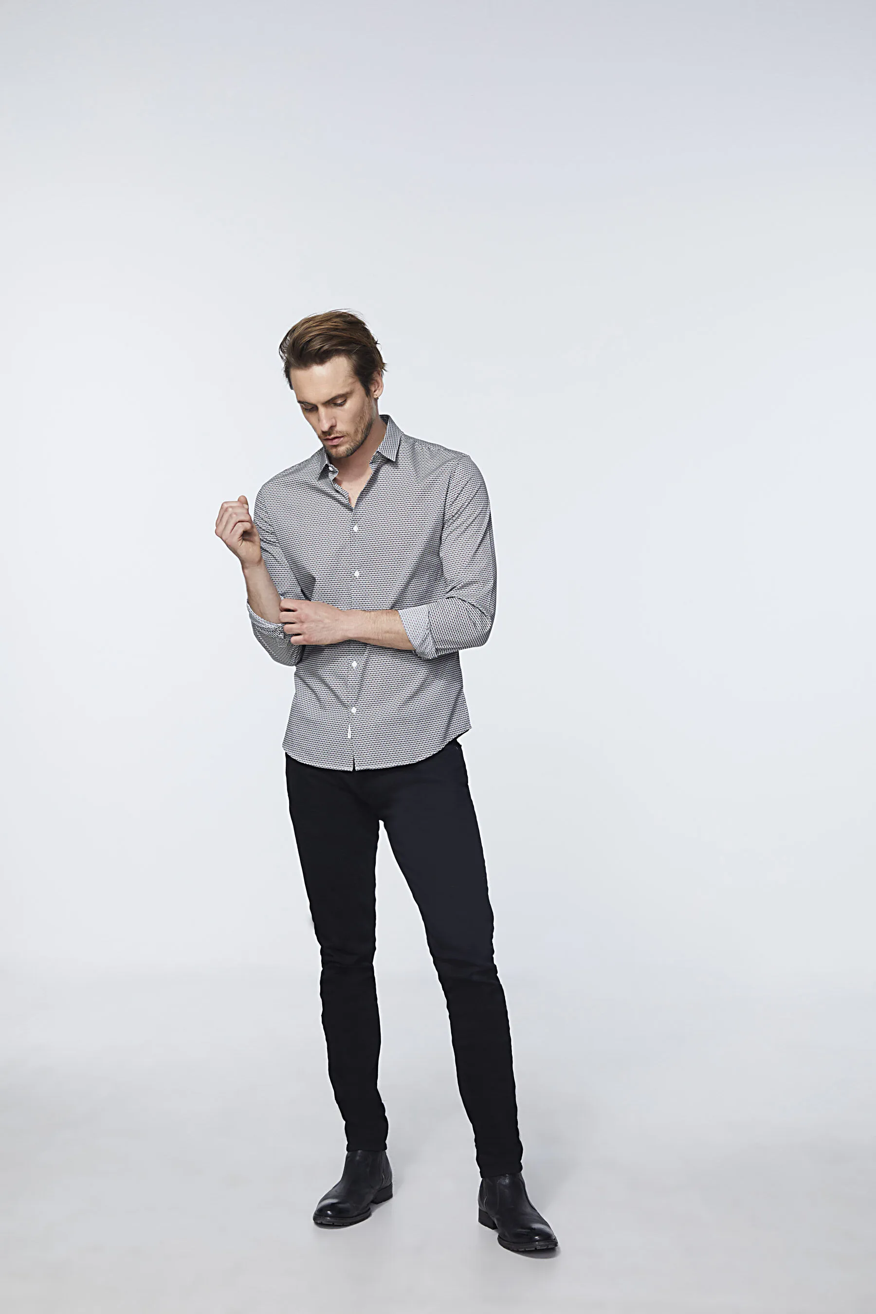 Chemise SLIM écrue imprimé têtes de mort Homme