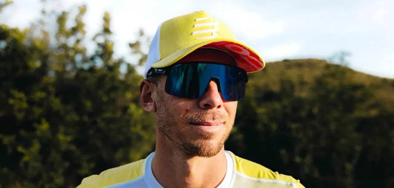 COMPRESSPORT TRUCKER CAP SAFE YELLOW Casquette de running