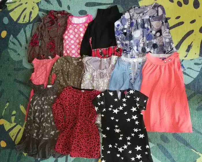 Lot vêtements petite fille taille 3 ans (100 pièces) - La compagnie des petits - 3 ans  | Beebs