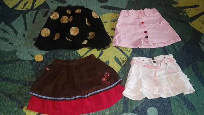 Lot vêtements petite fille taille 3 ans (100 pièces) - La compagnie des petits - 3 ans  | Beebs