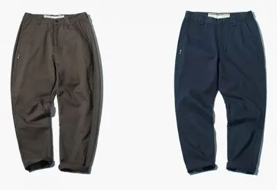 Pantalon Chino à bouton pour homme avec texte imprimé sur ourlet