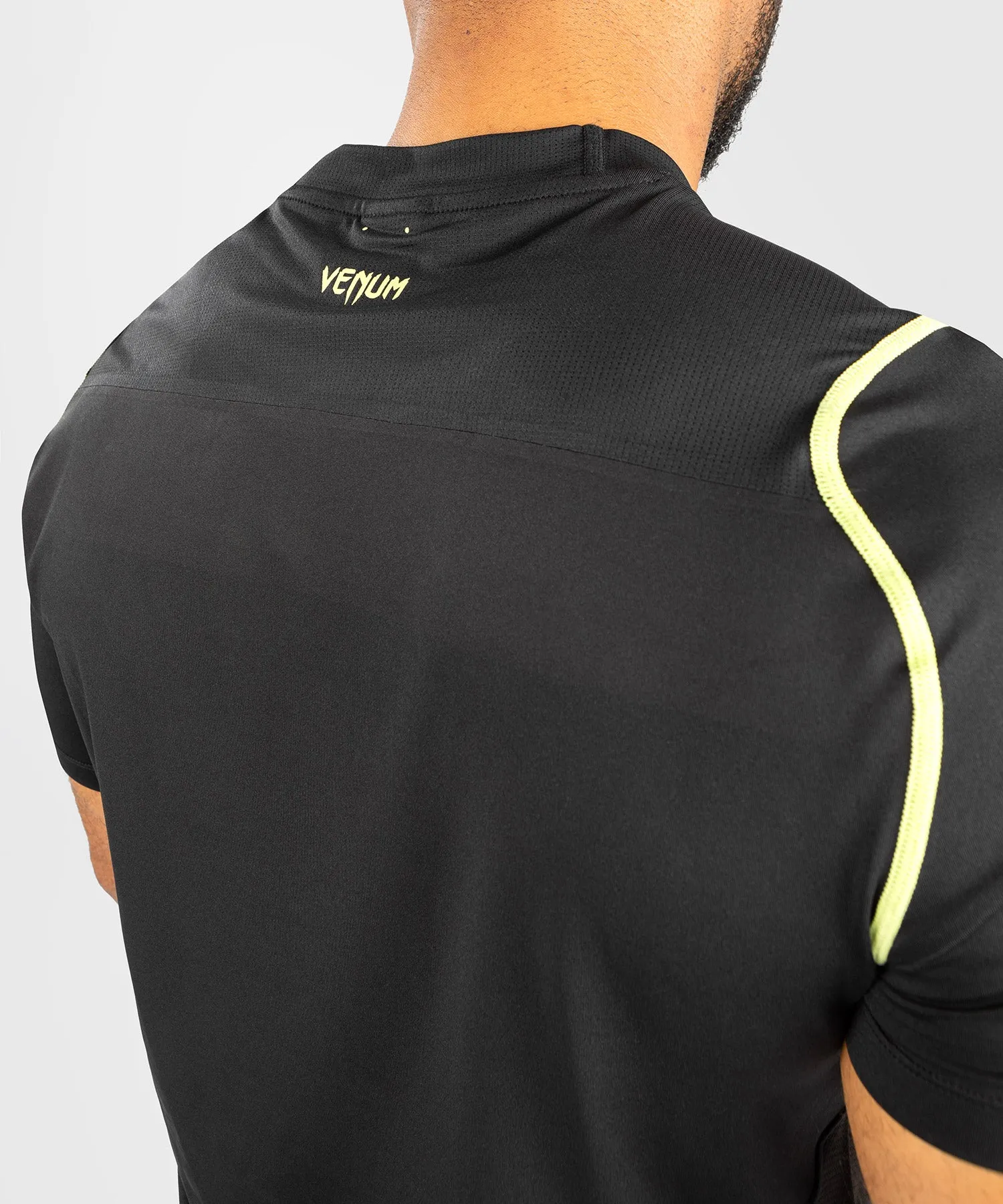 T-shirt Dry Tech Venum Fusion 2.0 - Noir/Jaune